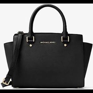 Michael Kors Selma Purse Medium